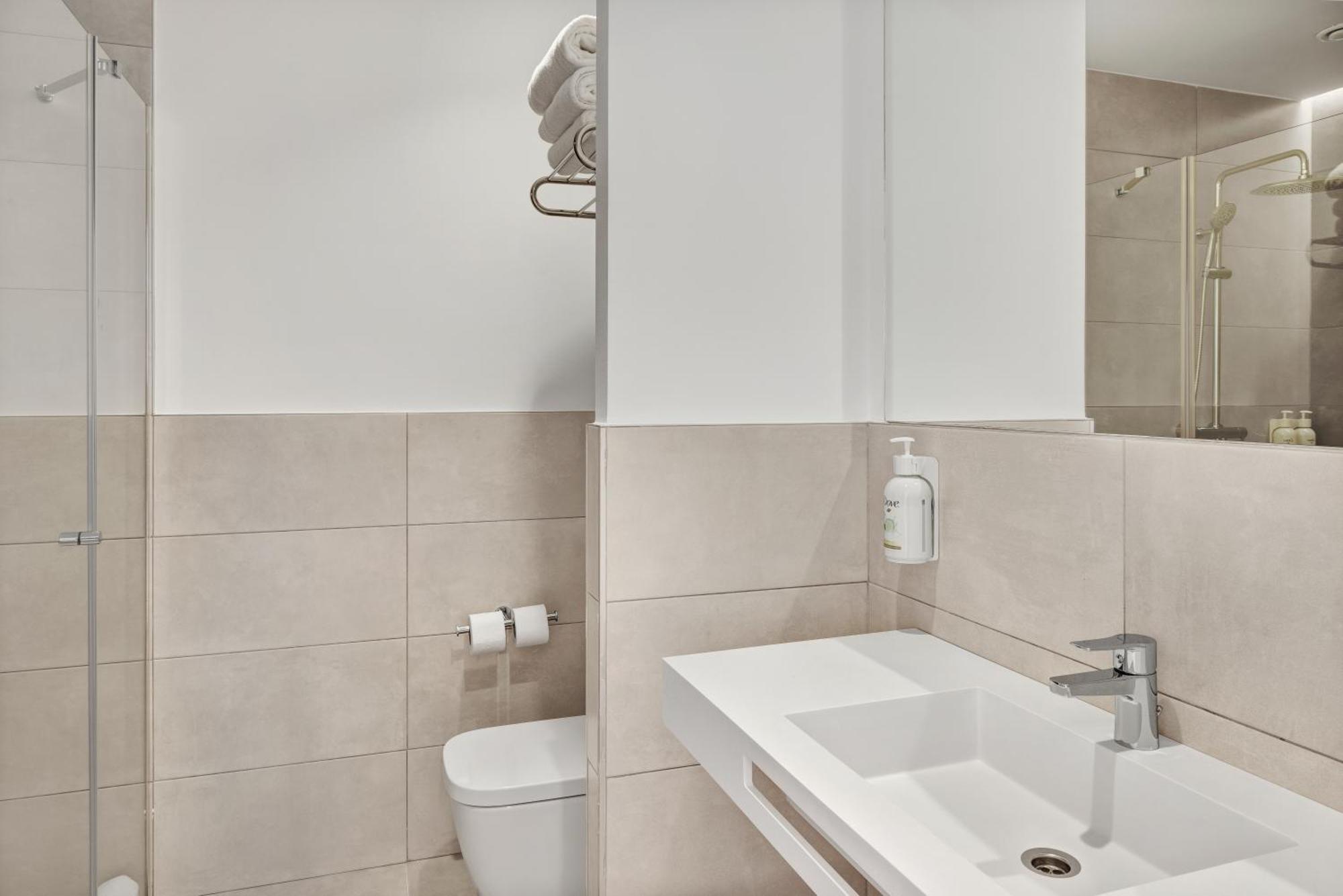 B&B Hotel Madrid Fuenlabrada Retail Park エクステリア 写真