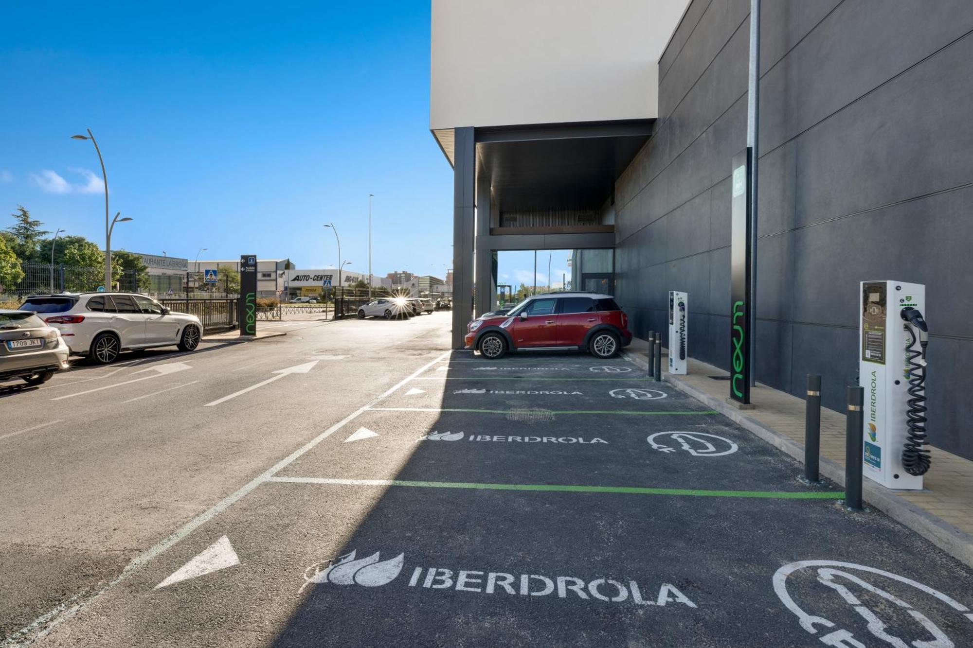 B&B Hotel Madrid Fuenlabrada Retail Park エクステリア 写真